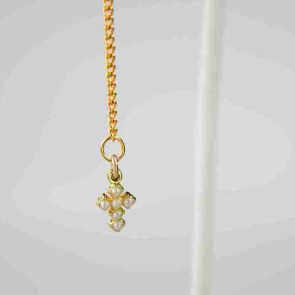 Pendientes cruces
