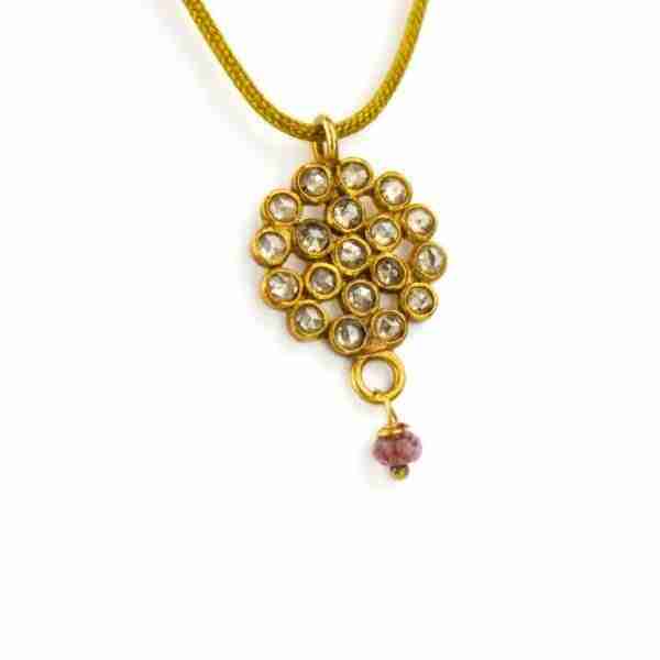 Colgante Rosetón con Diamantes