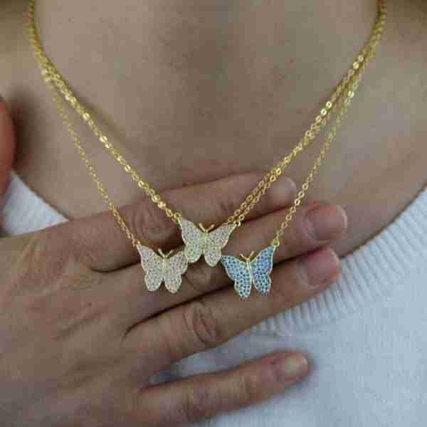 MECOLLECTION - Collar con colgante de mariposa con circonitas