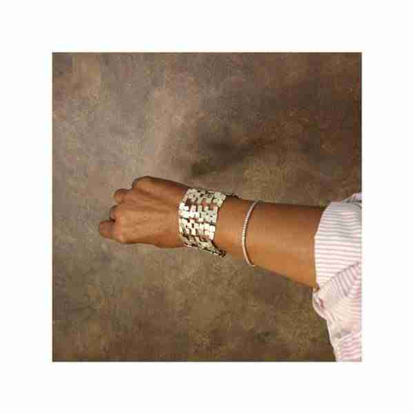 Pulsera de acero chapada en plata