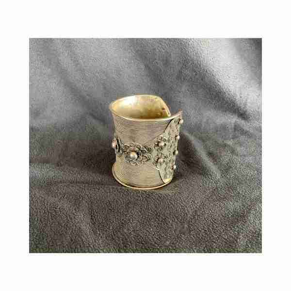 Pulsera de plata tibetana con  flores